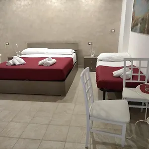 Beb Lungo Tiflis Matrimoniale, Quadrupla Bed & Breakfast Bitonto