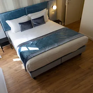 At St. Peter Rooms&apartment Affittacamere Roma